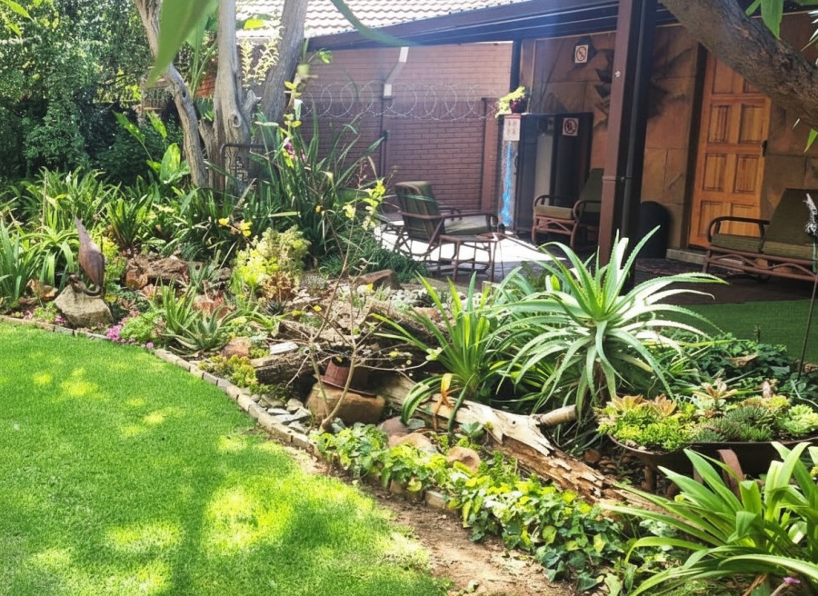 6 Bedroom Property for Sale in Dan Pienaar Free State